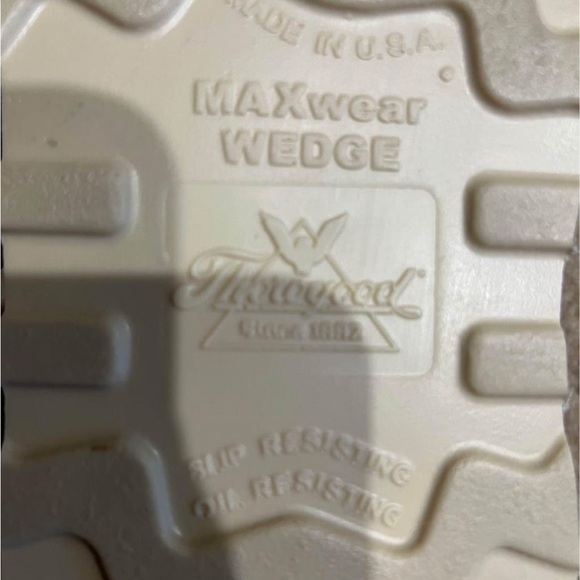 COPY - Thorogood men’s size 12 work boots - Picture 4 of 5